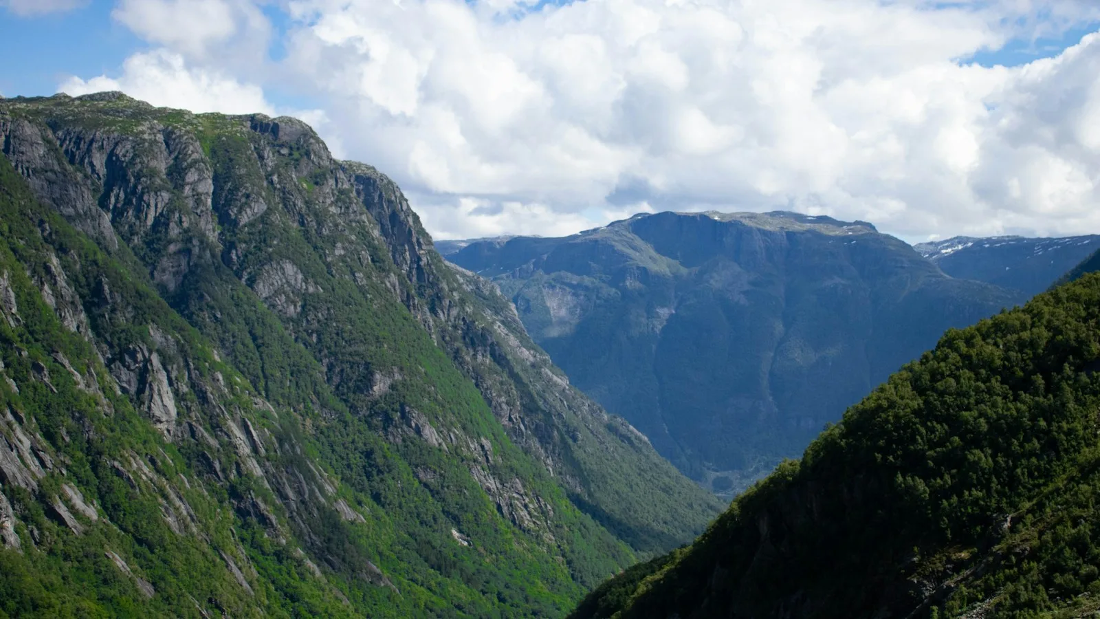 Camping sauvage dans les parcs nationaux norvégiens