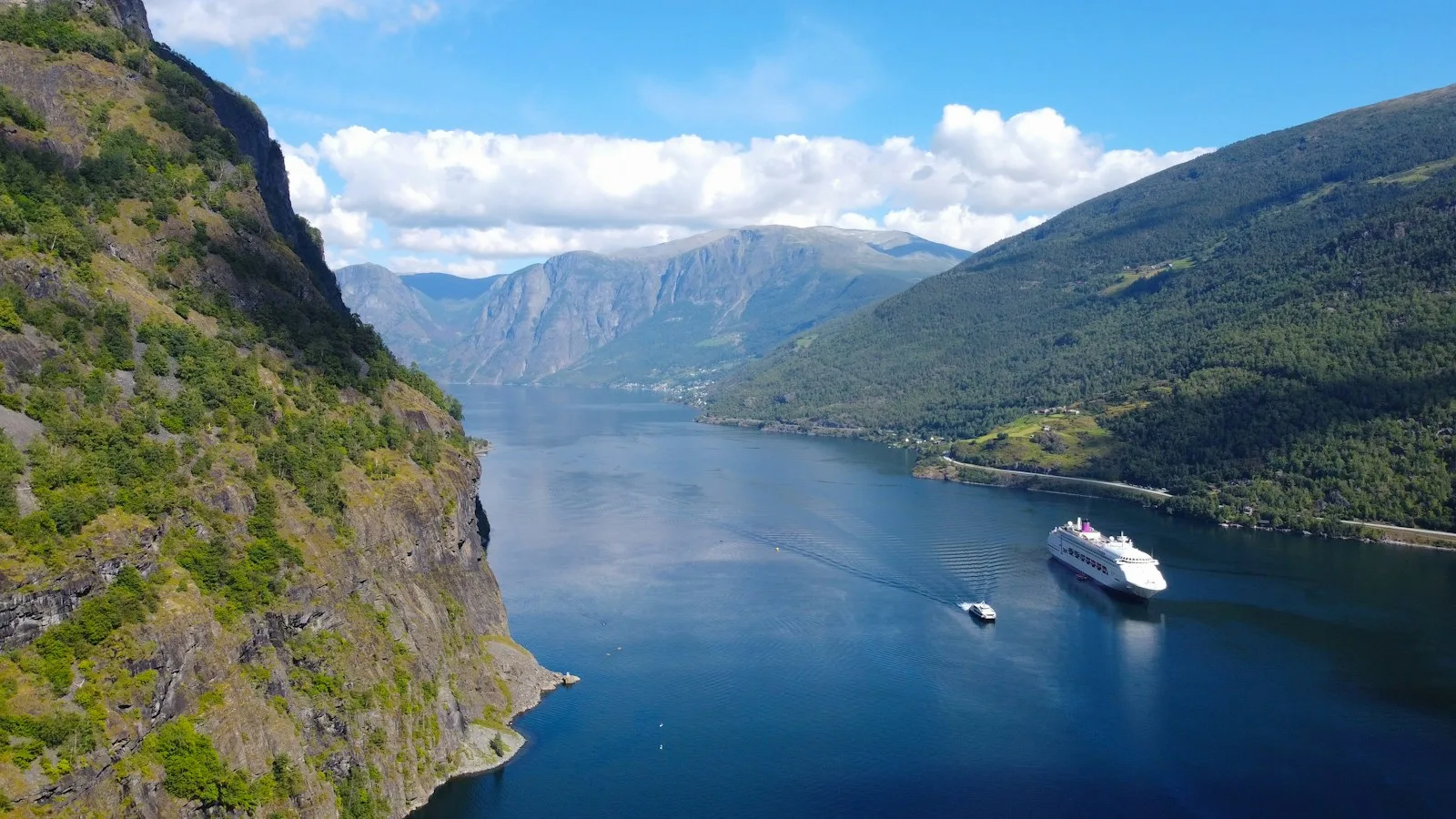 Pour un guide, une excursion ou une croisière dans les fjords
