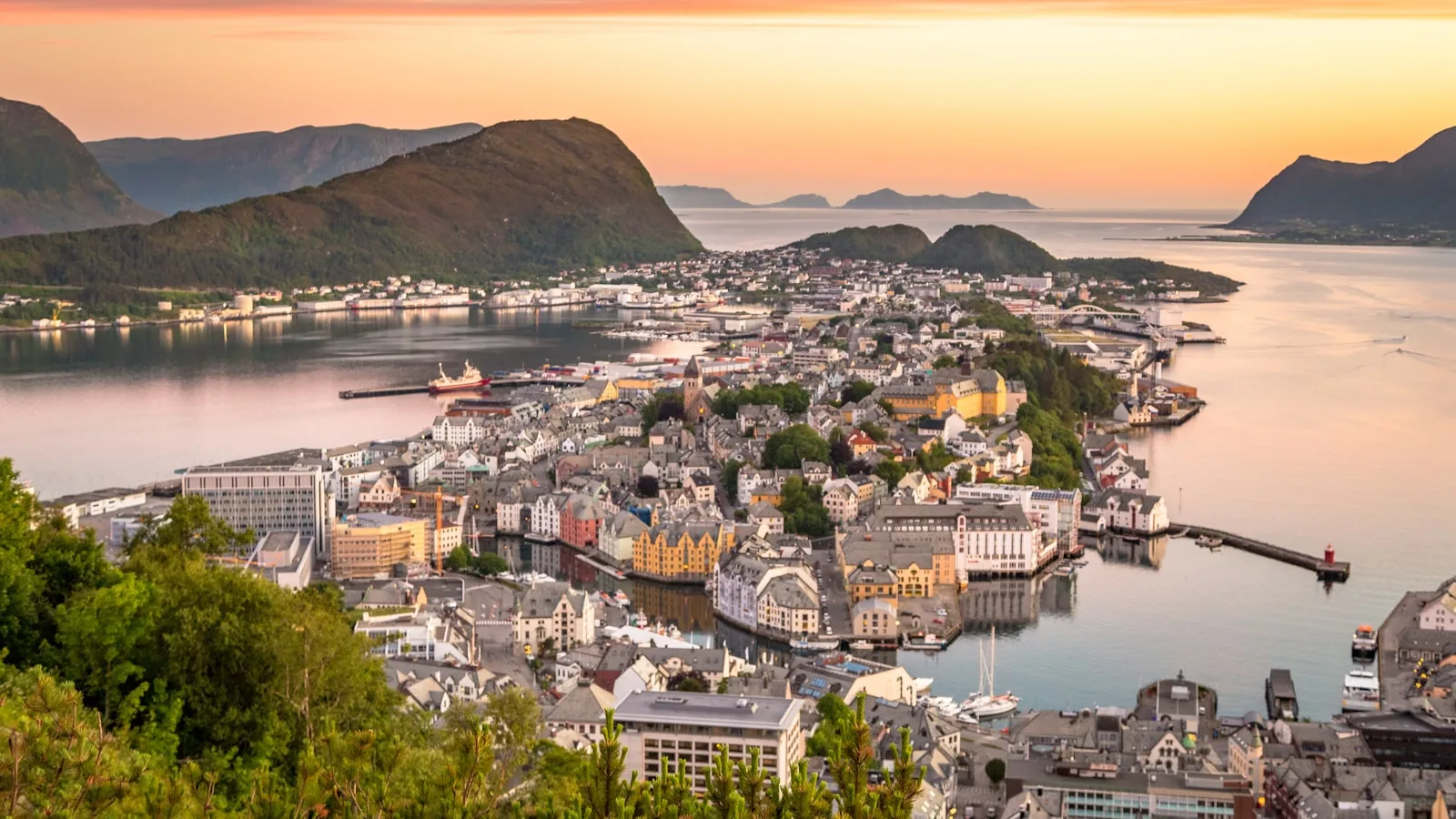En résumé : pourquoi visiter Ålesund ?